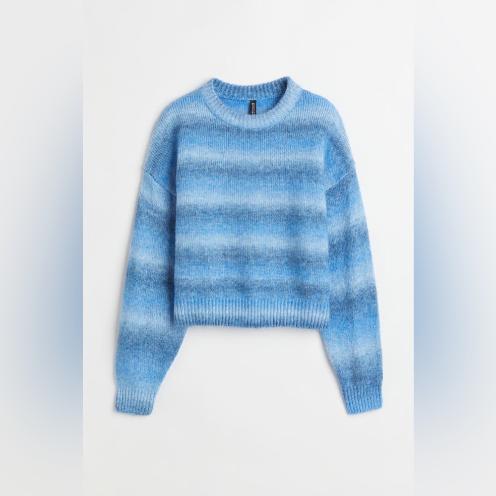 blue ombré sweater